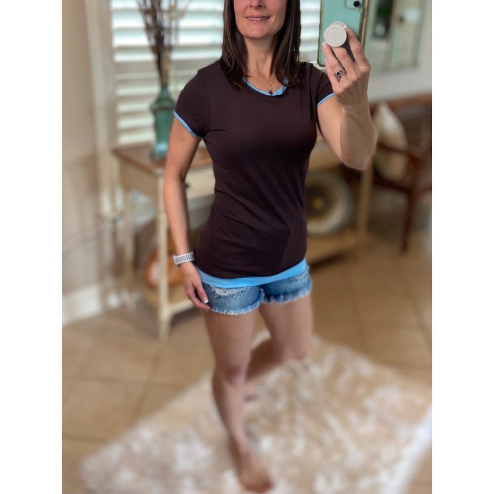 ❤️‍🔥Crew Neck Baby Slimming Sheer Top T-Shirt Brown Blue Trim 0103